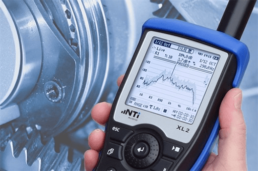 A photo about measuring the noise and vibration of the valve